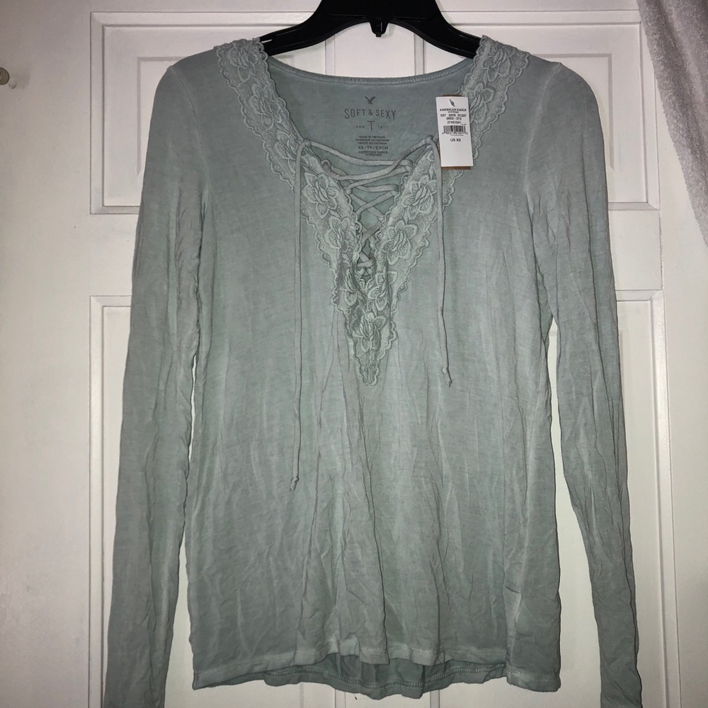 American Eagle Long sleeve shirt
